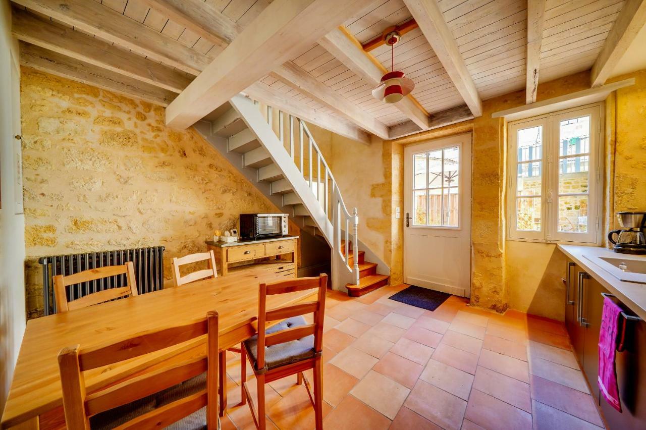 شقة Logis Loiseau Avec Terrasse Saint-Émilion المظهر الخارجي الصورة